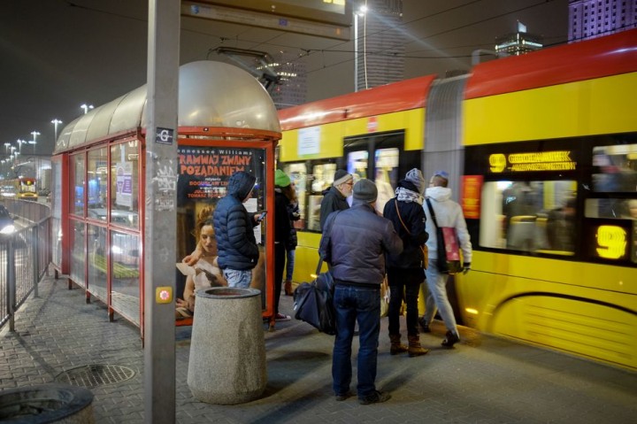 Al. Jerozolimskie tram station. TramNo 9