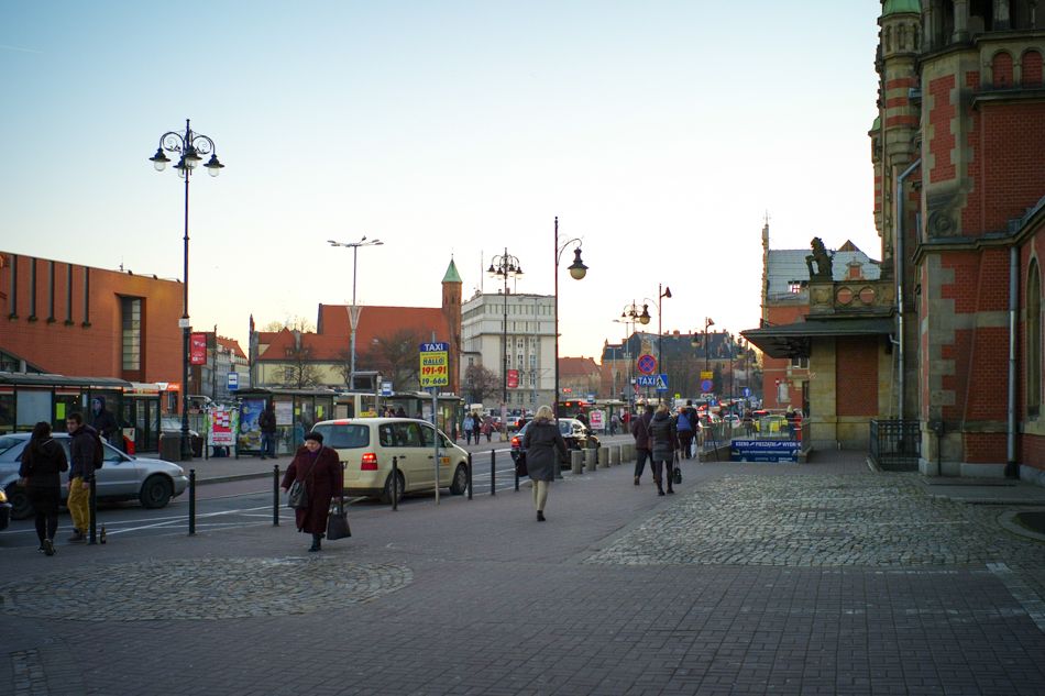 View at the front side of the Gdańsk Główny train station