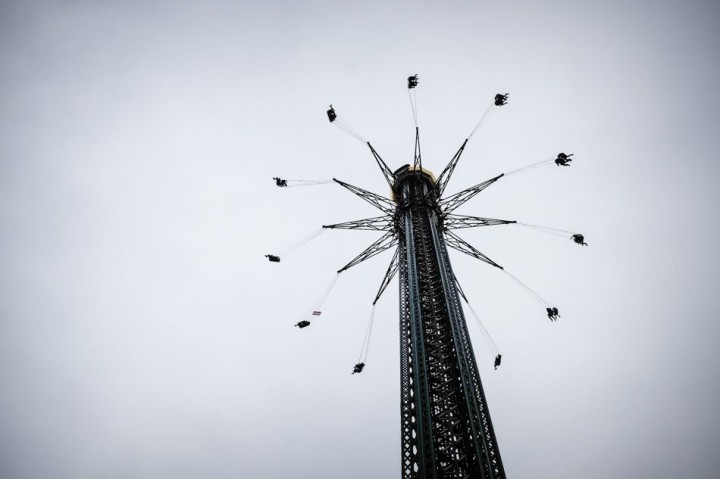 It was quite high actually  - I was considering to ride on it but I finally chose other high-G attraction.