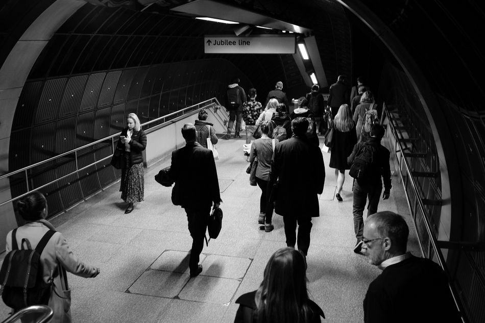 London Streets: London Tube undergrounds - still towards the Jubilee line