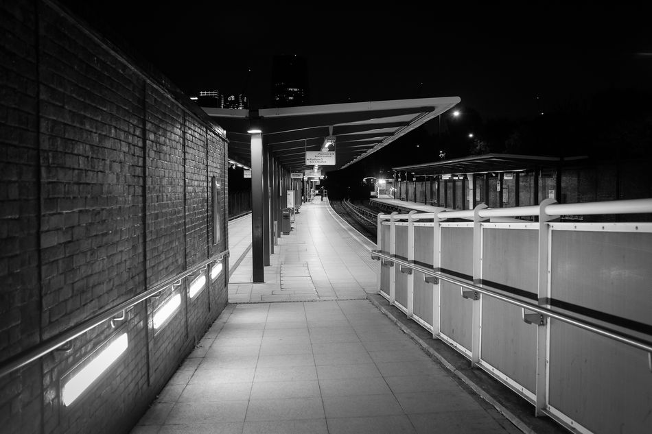 View at the Mudchute DLR platform early in the morning. Around 5.30 am.