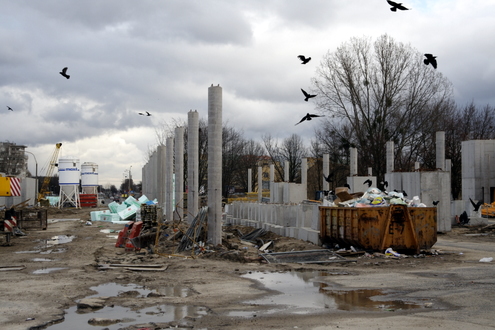 Młociny / Huta terminus in 15 minutes