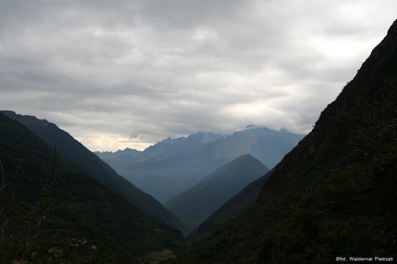 Peru: To La Playa, Aguas Calientes