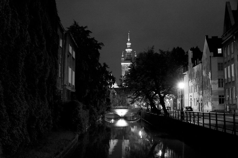 Gdańsk night b&w photos